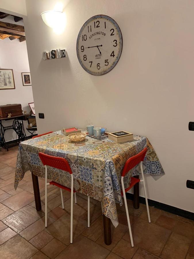 Apartamento Le Parole Del Gatto Génova Exterior foto